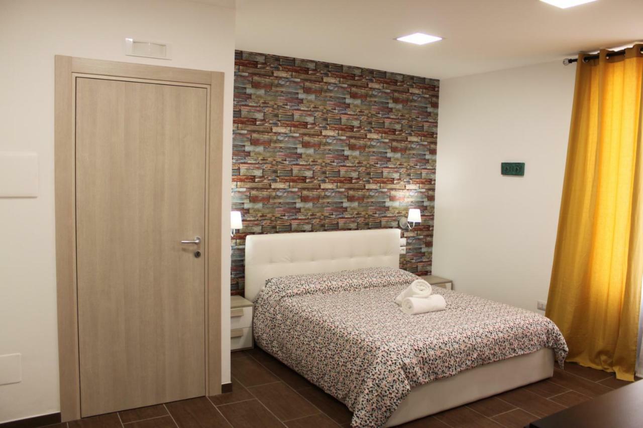 Casa Vacanze A Due Passi Grammichele Exterior foto